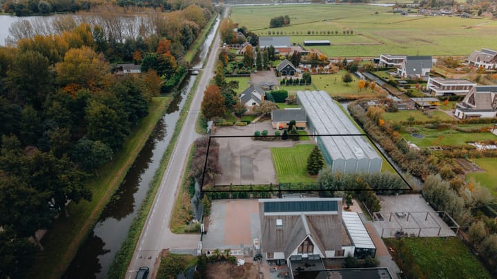 Photo 4 of Middelweg 4-F