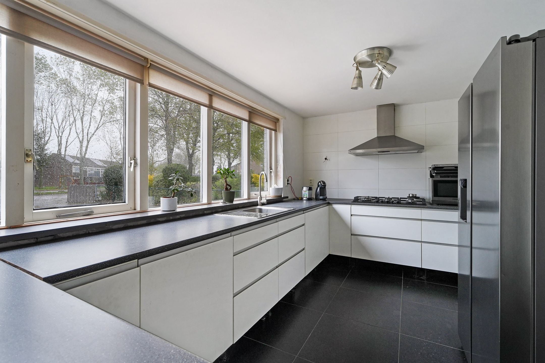 Photo 12 of Middelburgsestraat 104