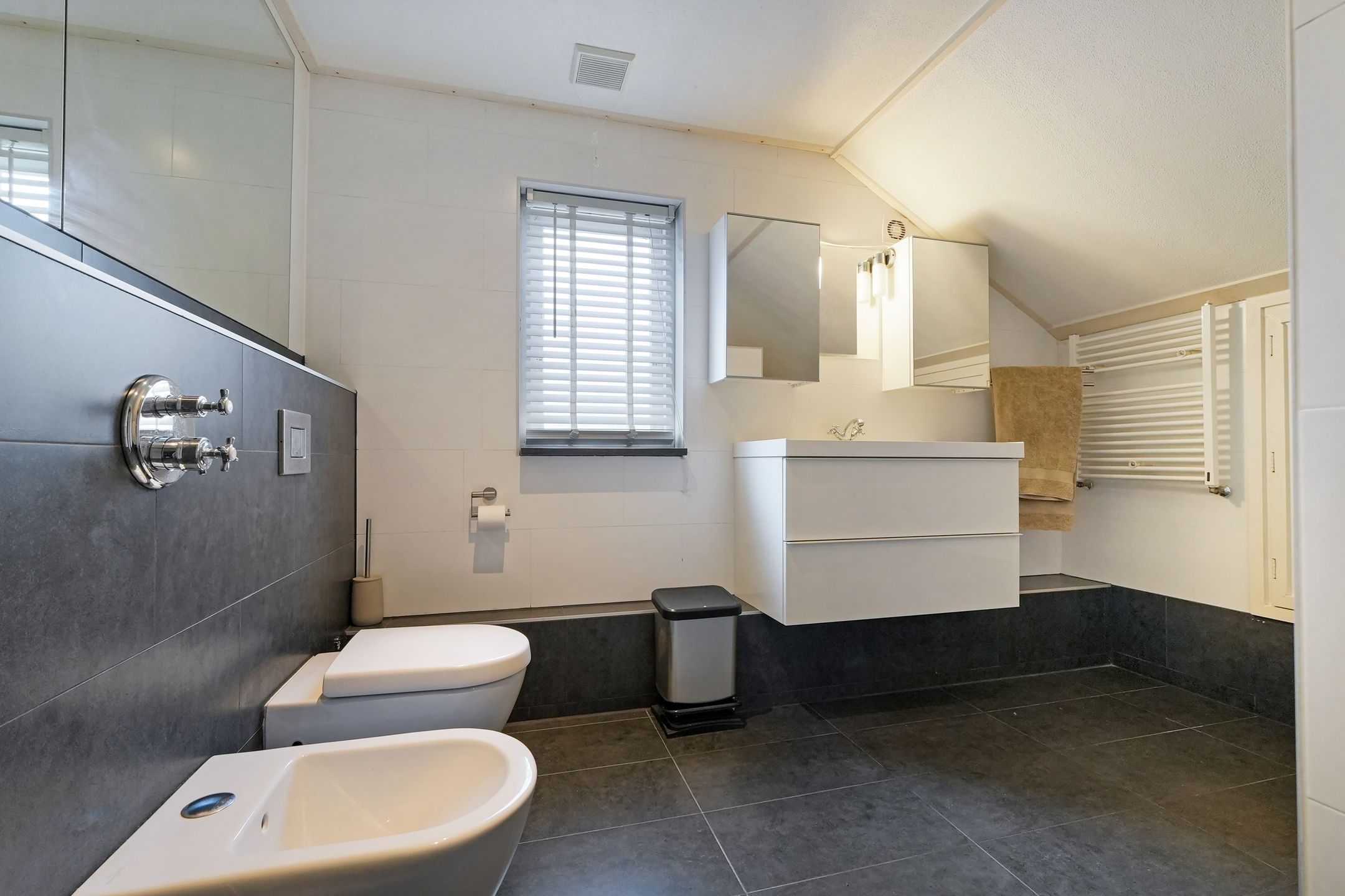 Photo 21 of Middelburgsestraat 104