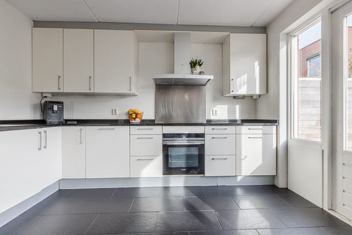 Photo 11 of Annie van Hattemtuin 24