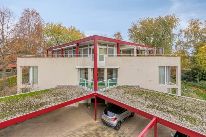 Photo 2 of Peter Benensonstraat 7