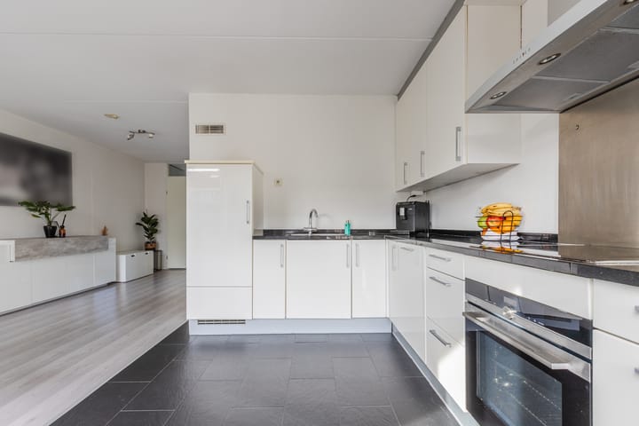 Photo 12 of Annie van Hattemtuin 24