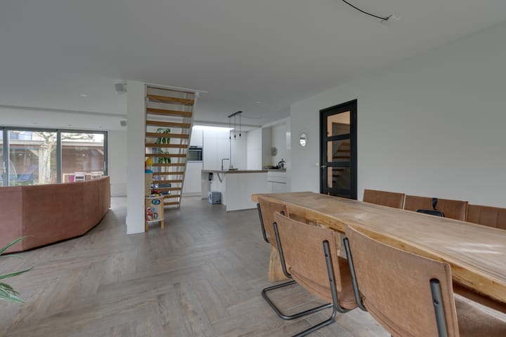 Foto 13 van Rustenburgerweg 57