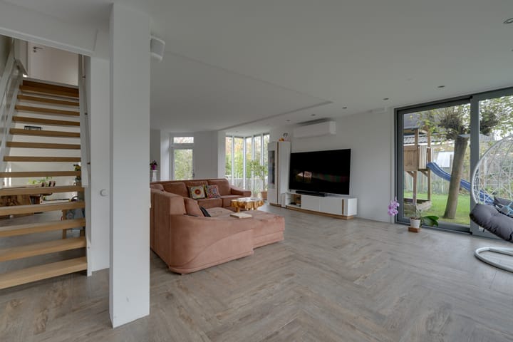 Foto 14 van Rustenburgerweg 57