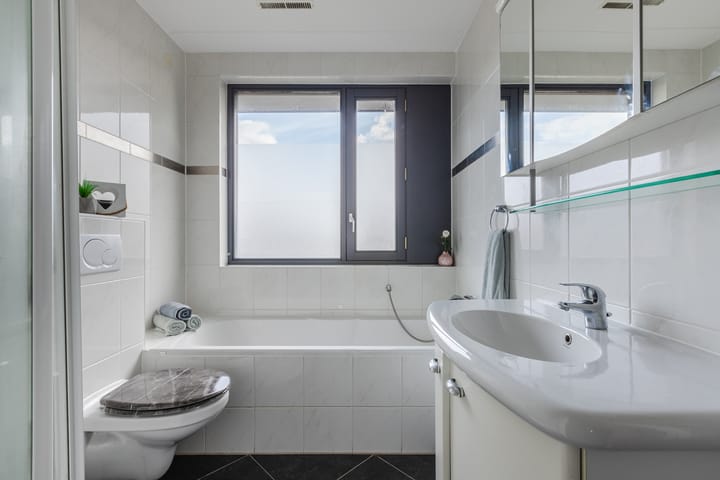 Photo 29 of Annie van Hattemtuin 24