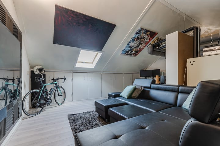 Photo 33 of Annie van Hattemtuin 24