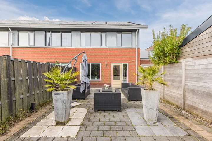 Photo 39 of Annie van Hattemtuin 24