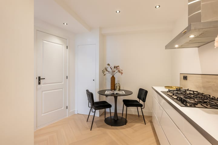 Photo 9 of Bleekstraat 100