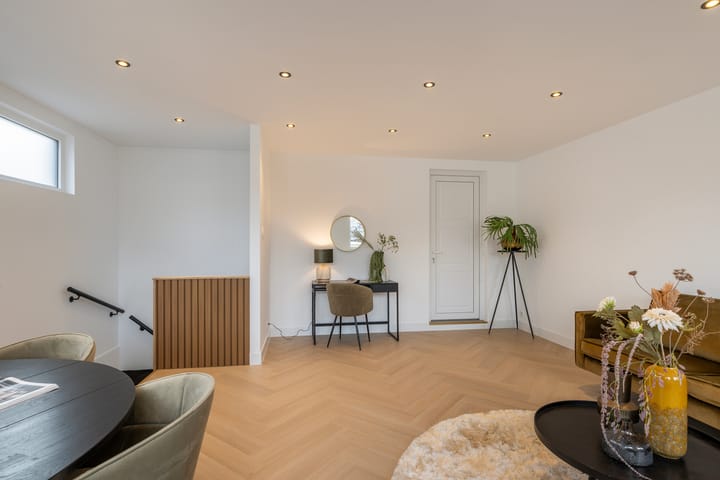 Photo 18 of Bleekstraat 100