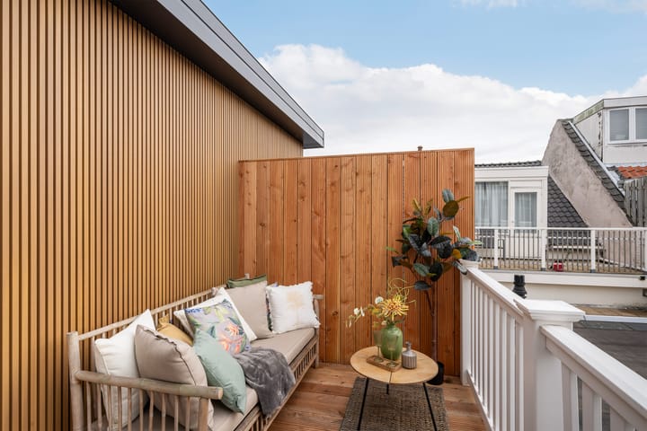 Photo 21 of Bleekstraat 100