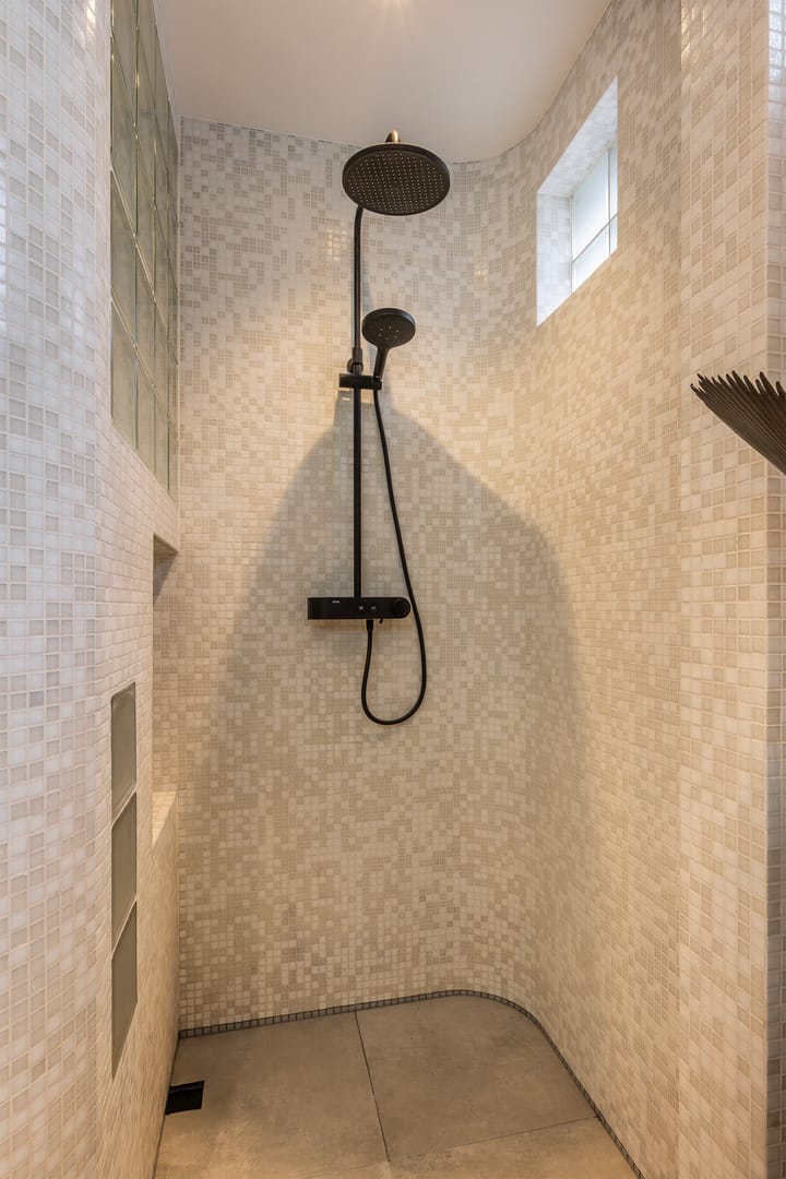 Photo 34 of Bleekstraat 100