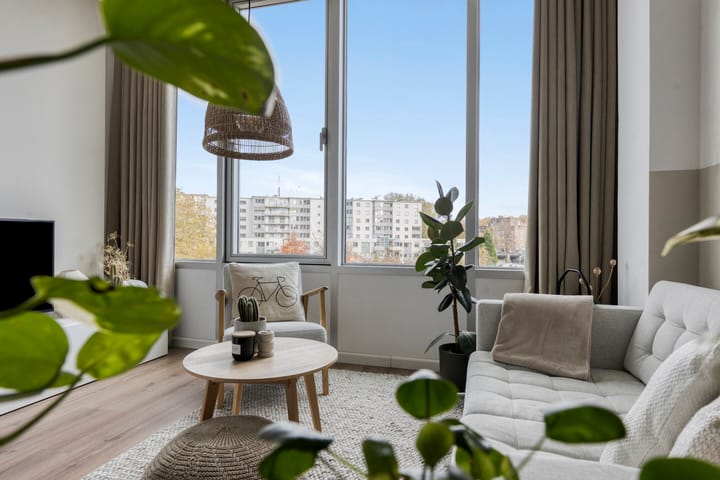 Photo 23 of Bos en Lommerplantsoen 77-A