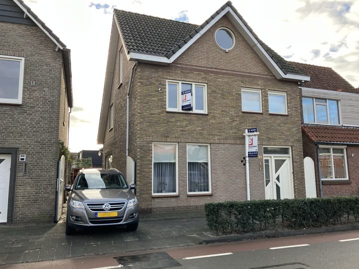 Photo 2 of Tramstraat 93