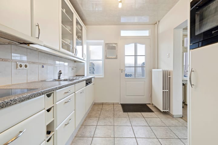 Foto 9 van van Ruysdaelstraat 23