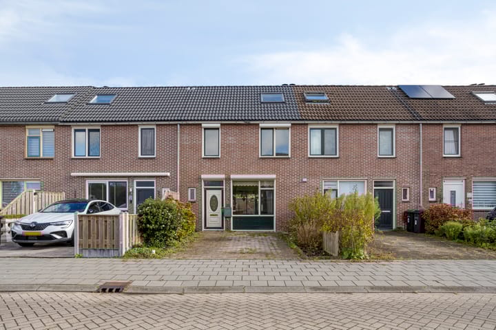 Foto 2 van Bredaweg 7