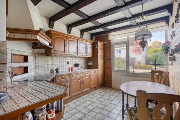 Foto 7 van Bredaweg 7