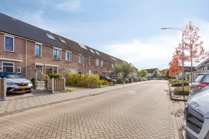 Foto 32 van Bredaweg 7