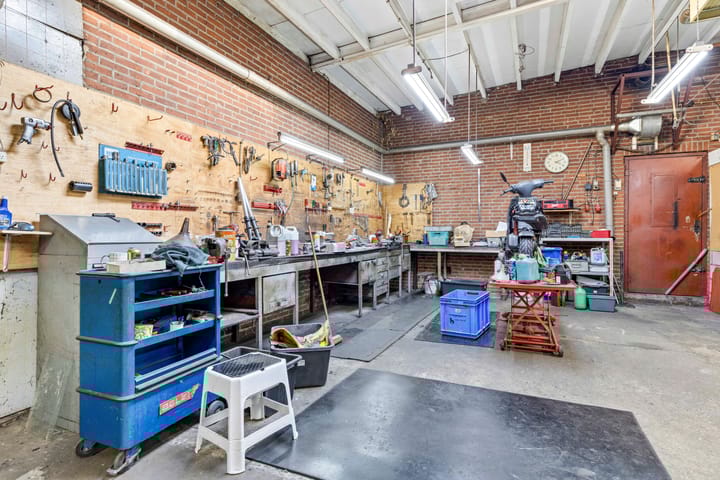 Foto 38 van van Ruysdaelstraat 23