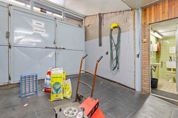 Foto 44 van van Ruysdaelstraat 23