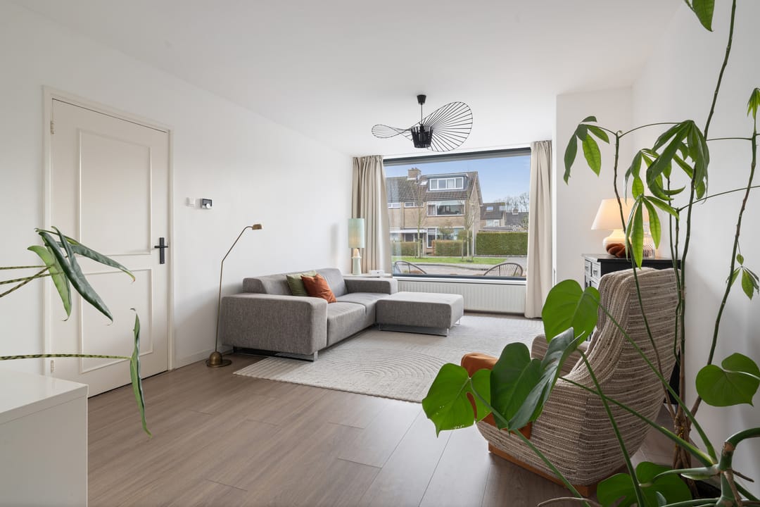 Photo 7 of Vondellaan 25