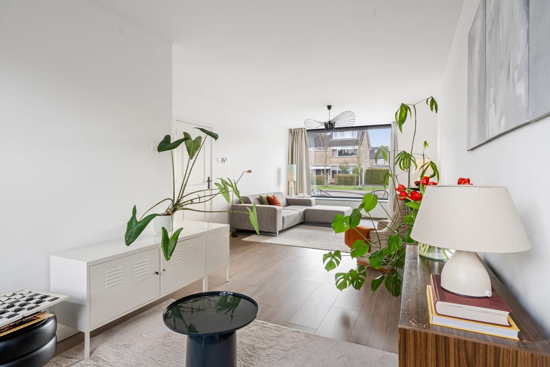 Photo 11 of Vondellaan 25