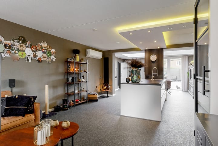 Photo 6 of Joannes Riviusstraat 25