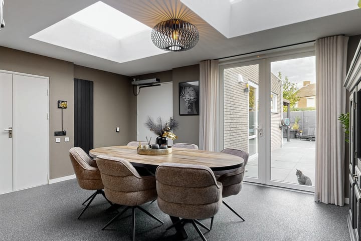 Photo 12 of Joannes Riviusstraat 25