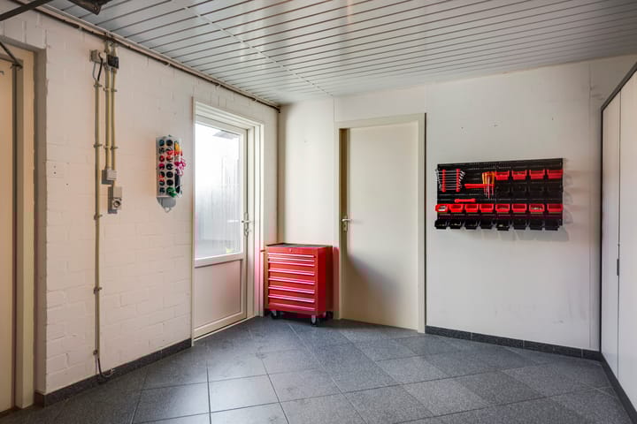 Foto 23 van Leeuwebekstraat 54