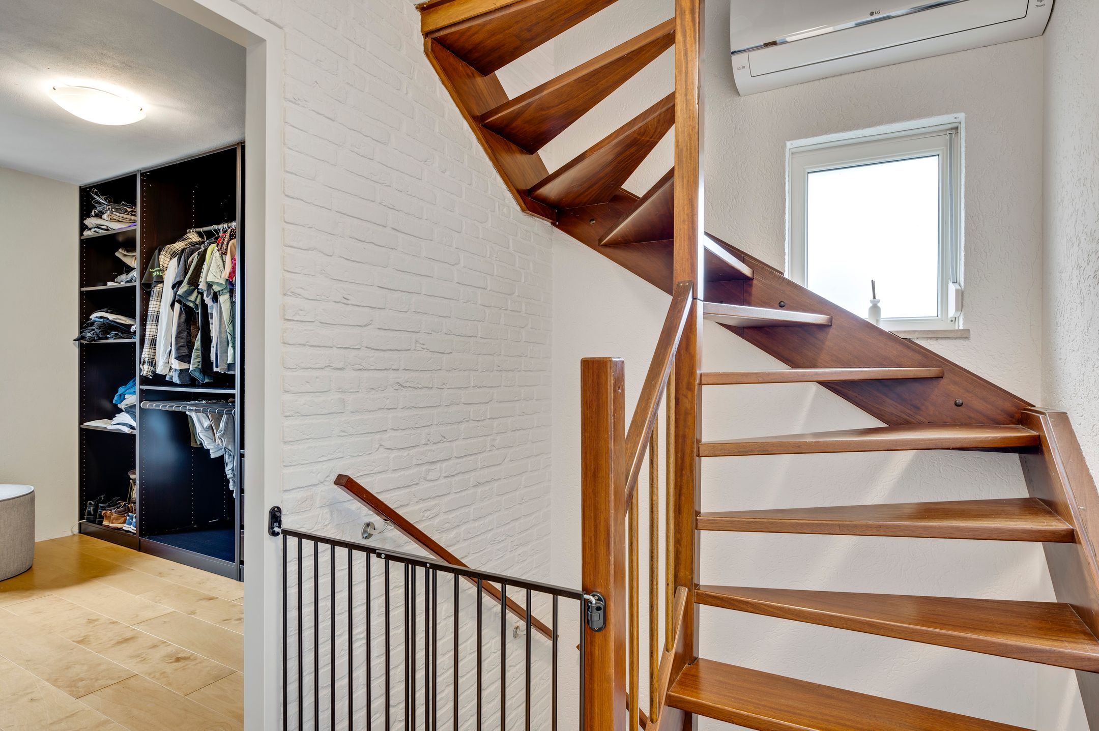 Foto 30 van Leeuwebekstraat 54