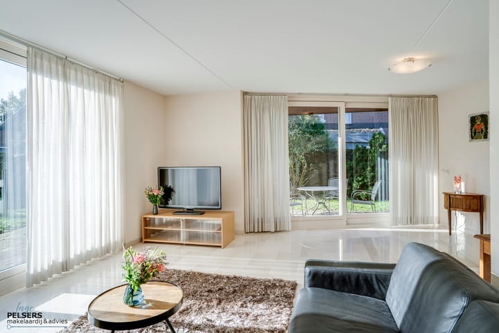 Foto 9 van Veenmos 4