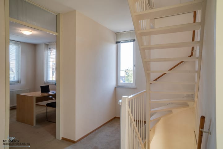 Foto 30 van Veenmos 4