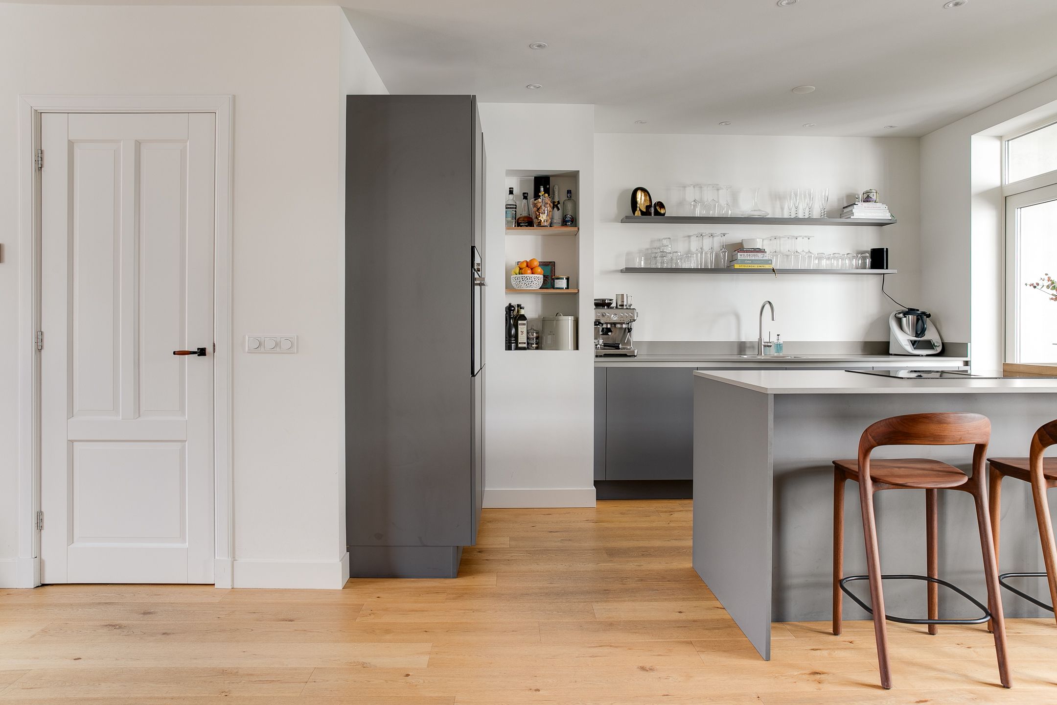 Foto 12 van Veerstraat 72-3