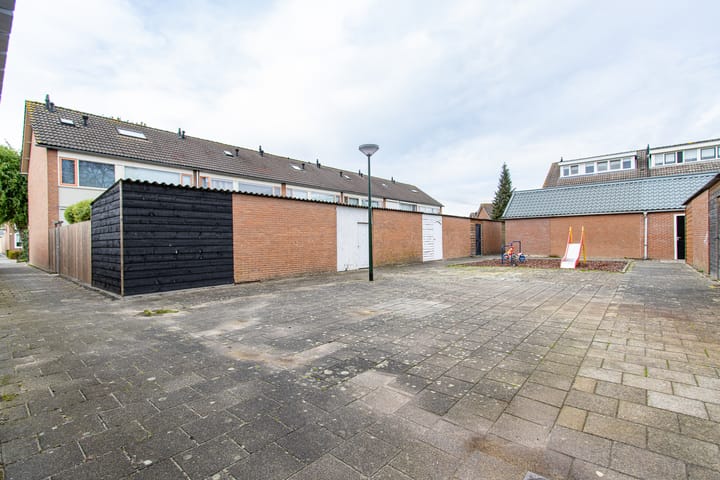 Photo 52 of Spieringen 96