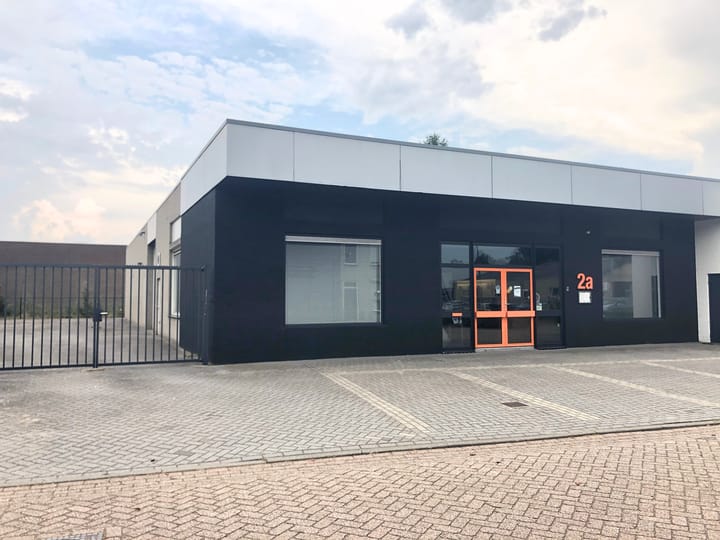 Nijverheidsweg 2-A, Hapert