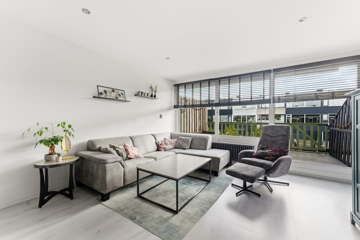 Photo 5 of Paulus Potterstraat 13