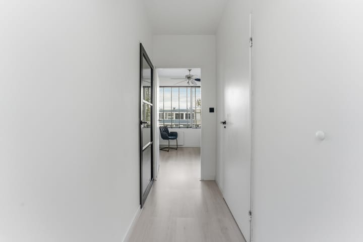 Photo 27 of Paulus Potterstraat 13