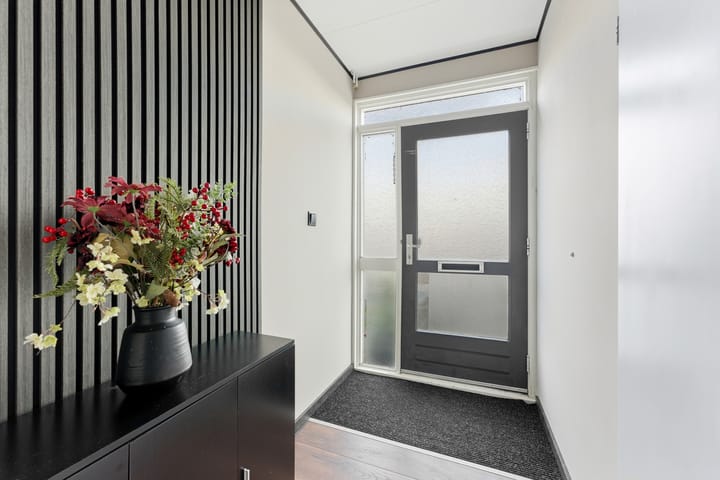 Photo 37 of Paulus Potterstraat 13