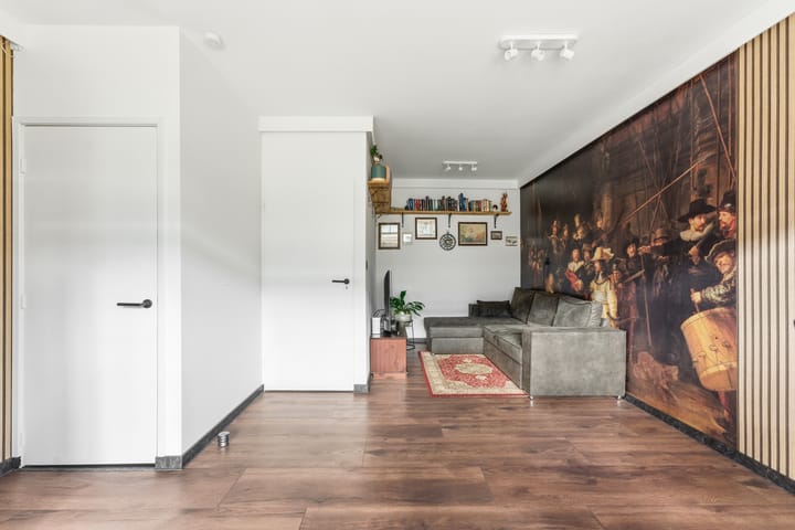 Photo 40 of Paulus Potterstraat 13