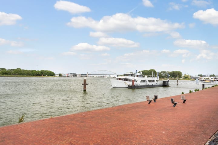 Foto 25 van Cor Kieboomplein 304