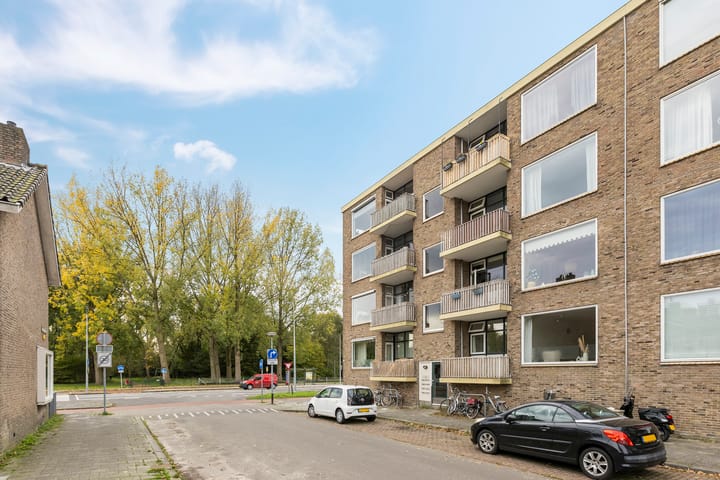 Foto 33 van Nicolaas Beetsstraat 135