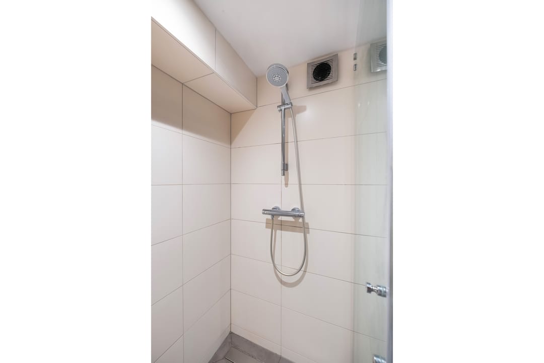 Photo 32 of Utrechtsestraat 10