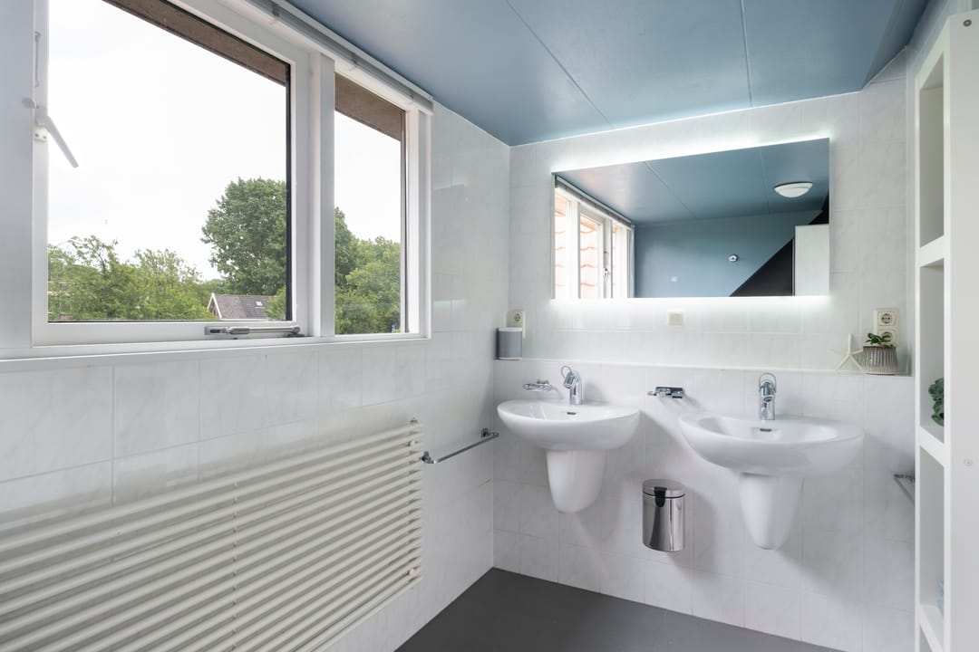 Photo 37 of Utrechtsestraat 10