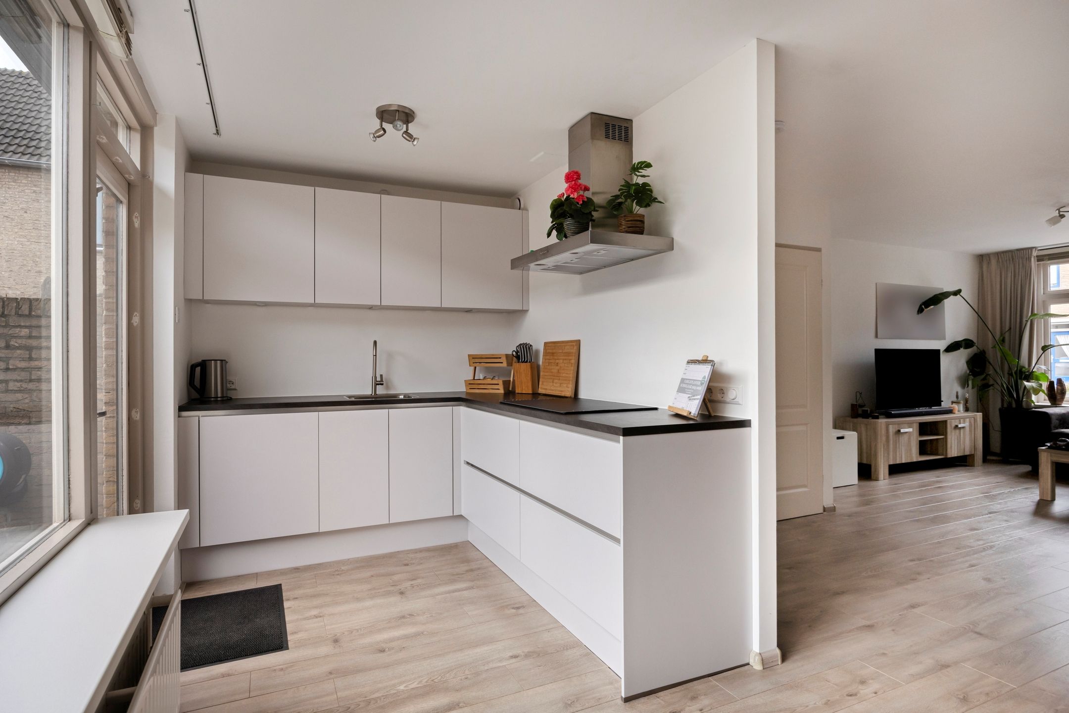 Foto 18 van Radmarstraat 16