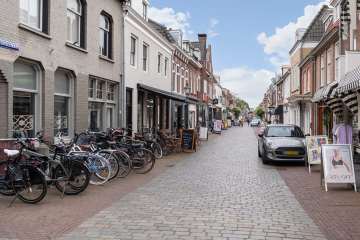Photo 72 of Utrechtsestraat 10