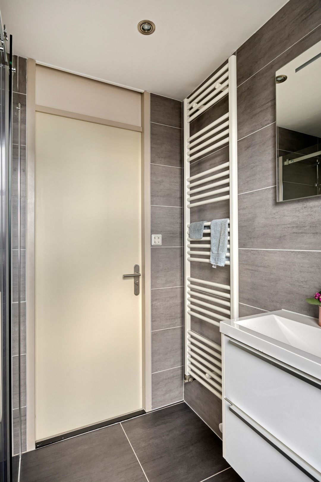 Foto 28 van Radmarstraat 16