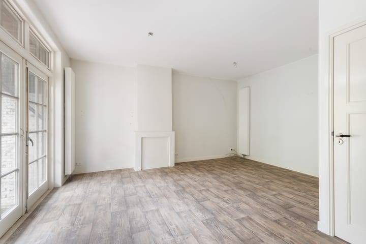 Foto 23 van Spuiweg 144