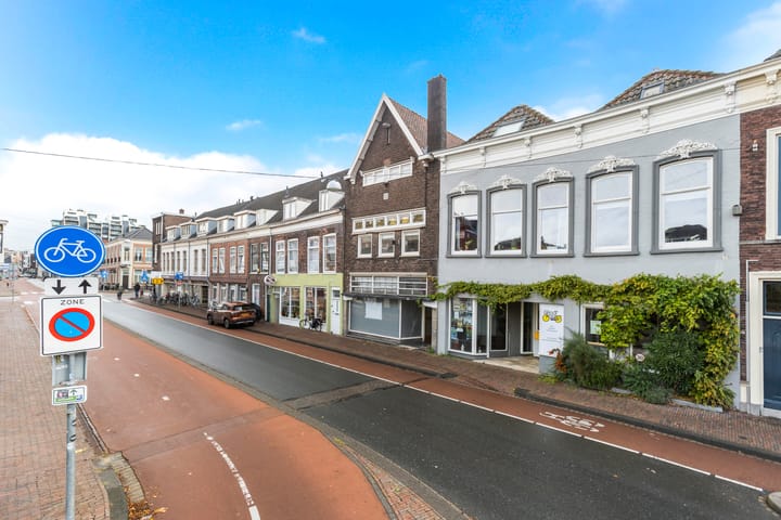 Spuiweg 144