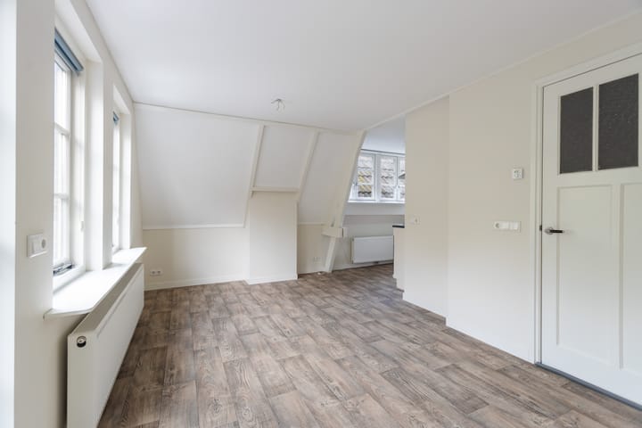 Foto 11 van Spuiweg 144-B