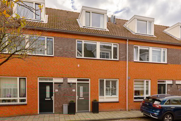 A.L. Dyserinckstraat 37