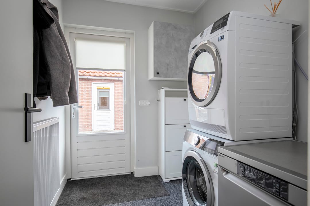 Foto 17 van Admiraal de Ruyterstraat 3